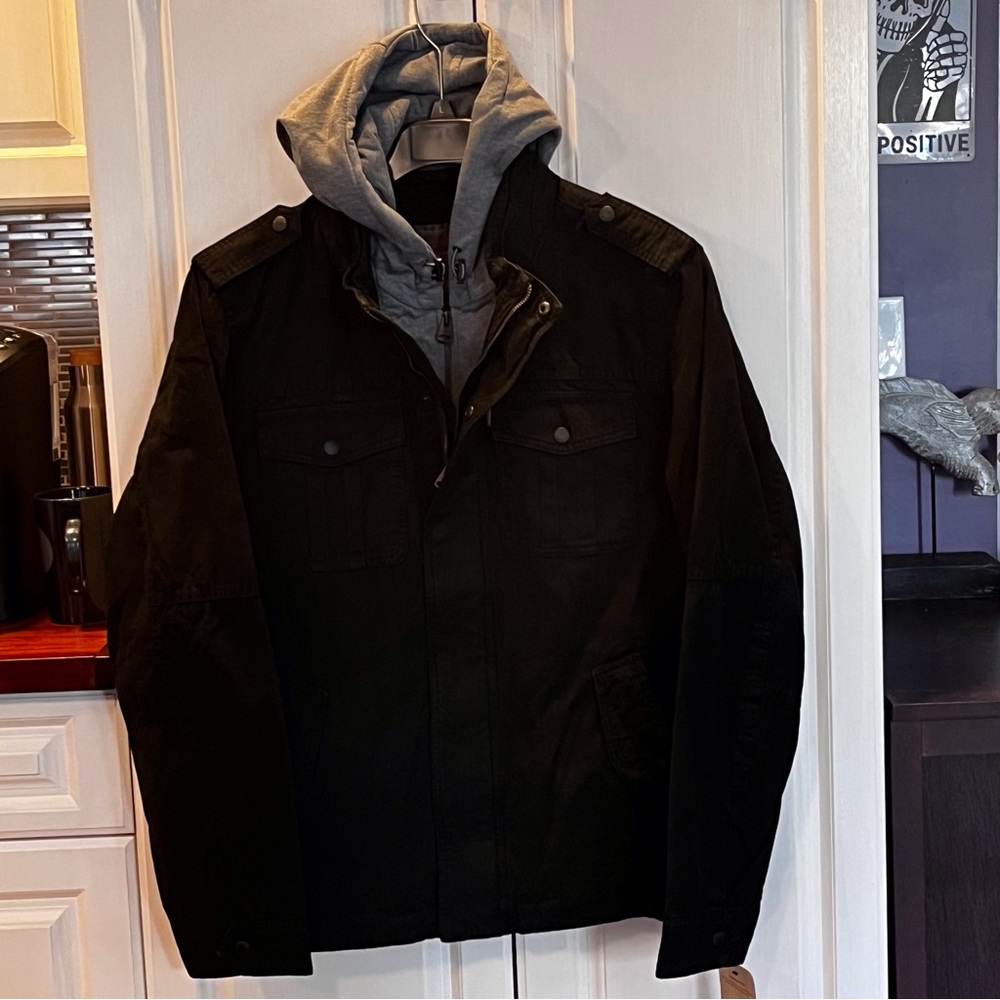 Levi’s Men’s Modern Fit Washed Cotton Faux Sherpa Lined Jacket - Large - Black